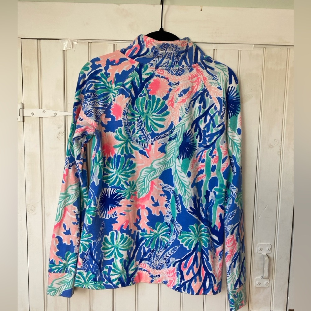 Lilly Pulitzer Captain Popover Jet Stream Size Small EUC UPF 50+ - Picture 5 of 10